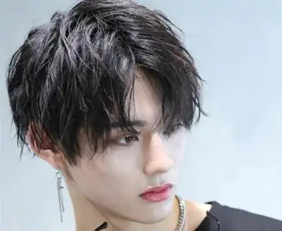 男生帅气定位烫纹理烫发型图片