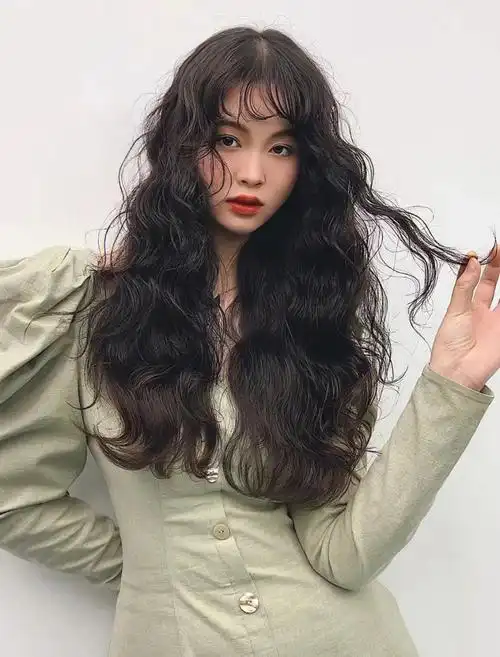 扁塌服贴发质的小姐姐救星来啦这款法式自然蓬松,可以让头发饱满有型