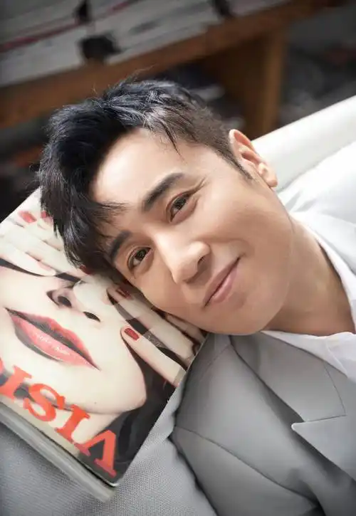 内娱十位大器晚成的男演员三十岁不红没关系六十岁依旧能逆袭