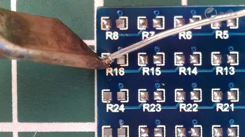 一分钟教你贴片阻容类器件焊接