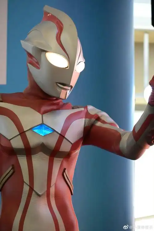 最喜欢的可爱梦比70#奥特曼tdg25周年主题店##梦比优斯