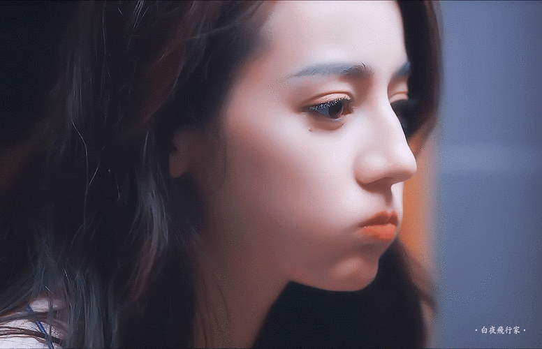 嘟嘟嘴的迪迪子真的是萌化我们了……|迪丽热巴|驭鲛记之与君初相识