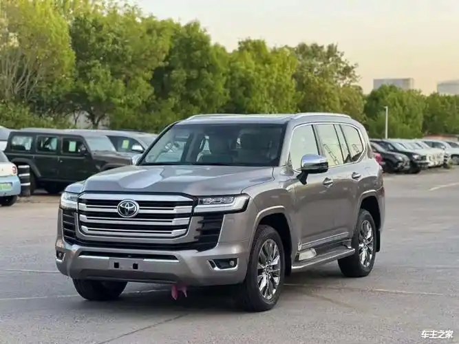 丰田酷路泽5700参数动力:进口类型: 长*宽*高:50954*1980*1930mm 车身