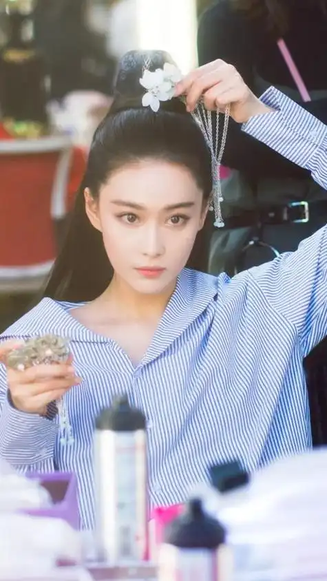 郑元畅的女朋友是谁(郑元畅的老婆叫什么名字) - 观星网