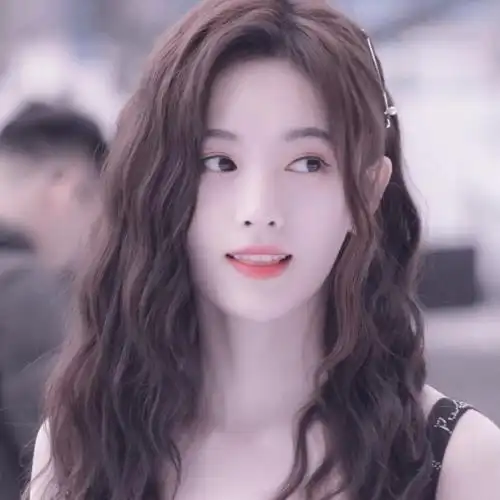 女明星头像抱图dd点赞评论,禁止一切,二… - 堆糖,美图壁纸兴趣社区