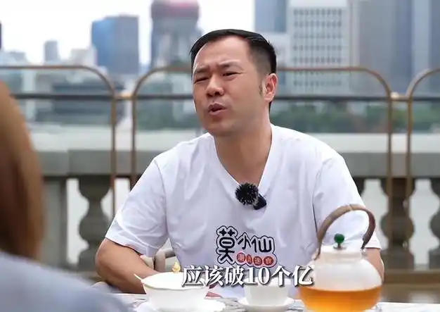 火爆市场的自热火锅