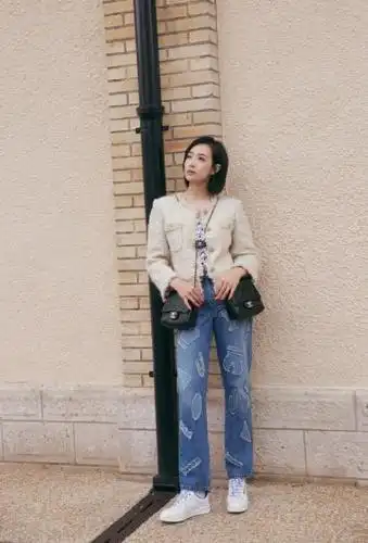 宋茜时尚性感街拍写真图片15