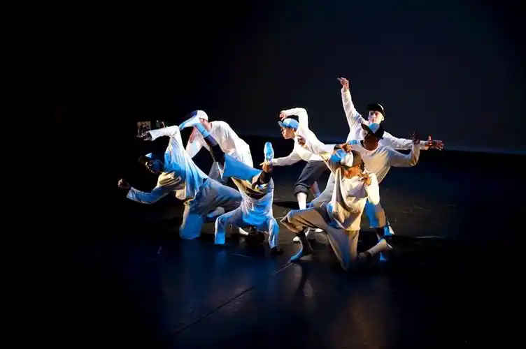 4k街舞团队表演超高清壁纸