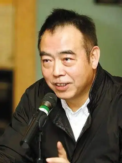 现场直言这太太娶对了,陈红:他就是我的大树情感生活陈凯歌生活照片