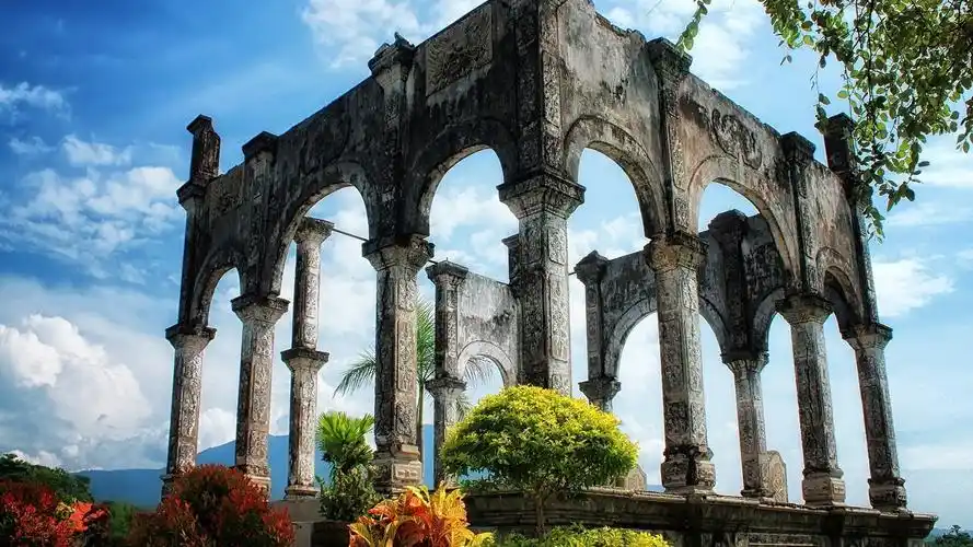 古代宫殿遗址壁纸1680x1050分辨率查看