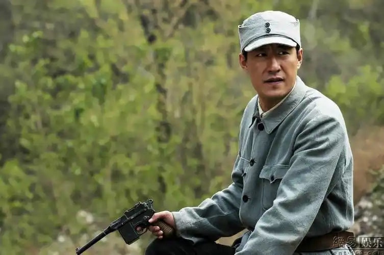 于震精湛演绎草根英雄庄继宗,成为剧中最大亮点之一.