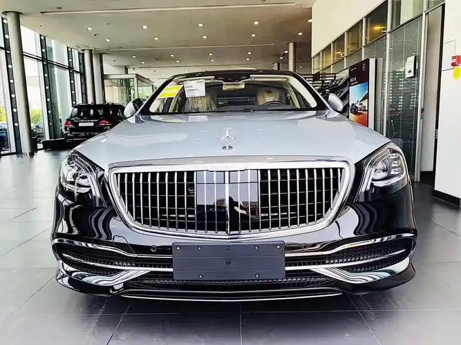 双色迈巴赫s680尊贵风范 无可匹敌