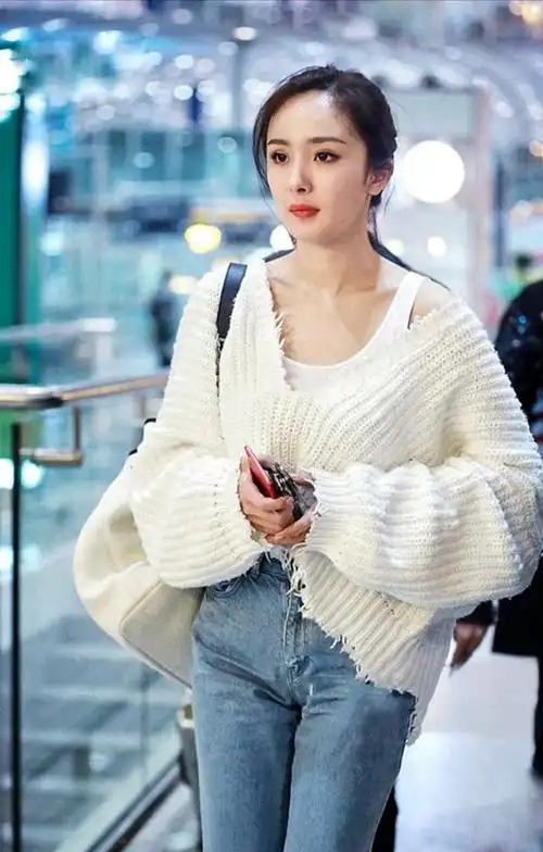 杨幂机场秀图片(杨幂机场服装搭配图片)(11)