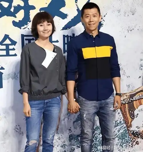 夏雨结婚不邀请父亲婚后与母亲明算账妻子袁泉为他感到心疼