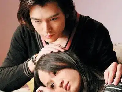 "恋爱脑"陈乔恩:恋爱三年不工作,她真的为爱息影了吗?