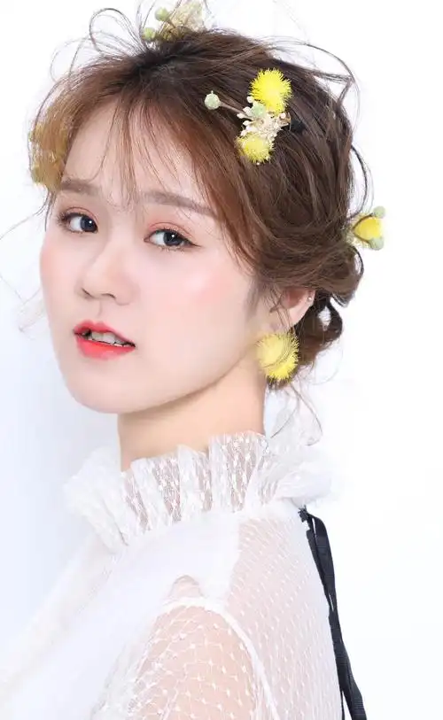 美程美学的化妆造型作品《日系甜美新娘造型》