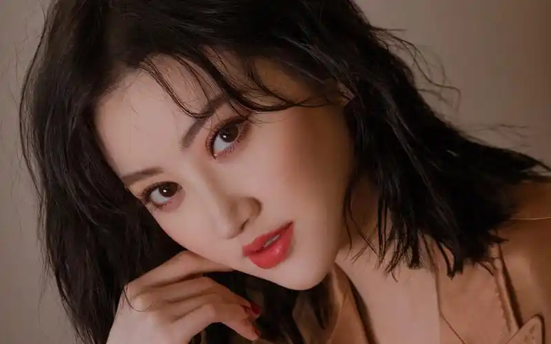 景甜温婉气写真图片桌面壁纸-大陆明星-壁纸下载-美桌网