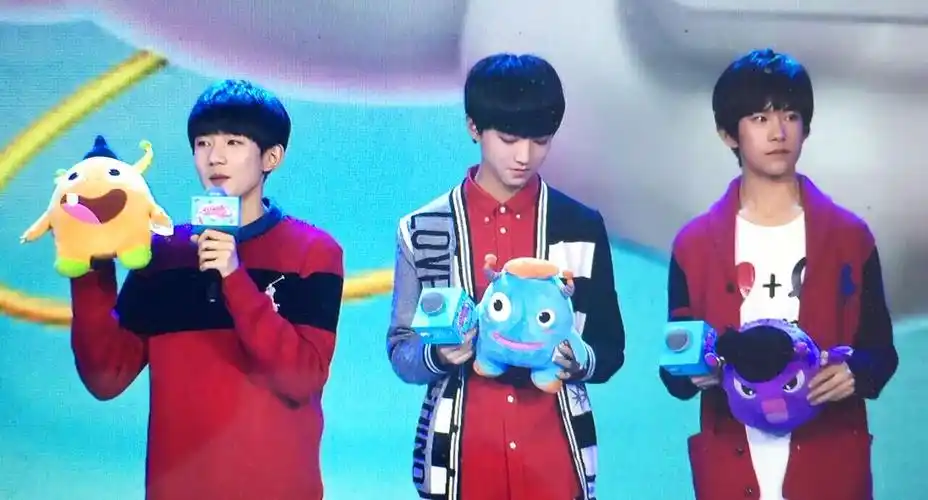 三小只 四叶草=七只小公仔 你是哪种性格公仔?