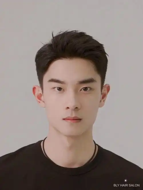 男士自然刘海发型图片_小红书