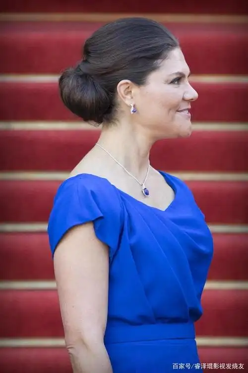 欧洲王妃发型盘点