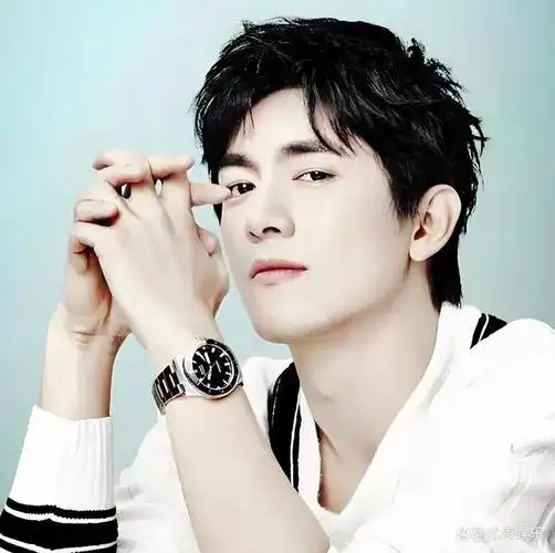 林更新自嘲"三十六岁老学生",幽默中透露深刻学习态度