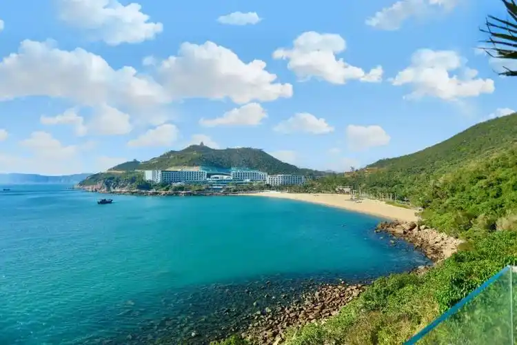 忘记三亚吧这才是中国最美的海景