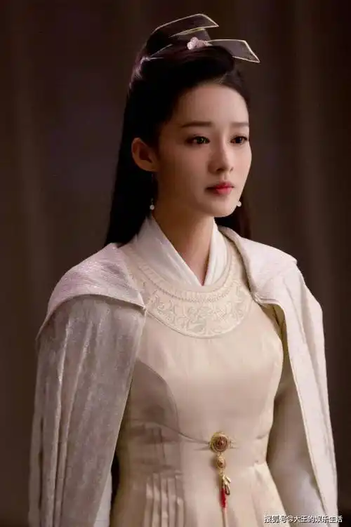 当歪瓜脸混进《庆余年2》,立马原形毕露,张艺谋的担心,是对的