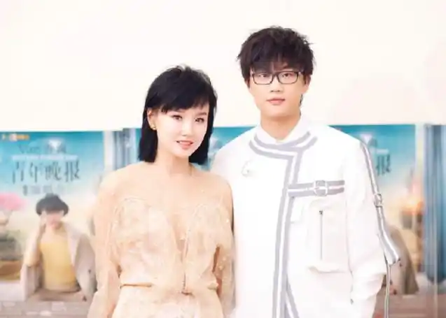 黄龄被曝新恋情男友不是许嵩此前曾自曝我怎么可能是单身