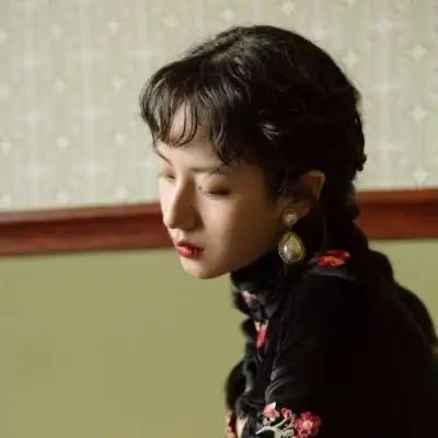 ins女复古港风头像高清好看的港味复古风头像女图片