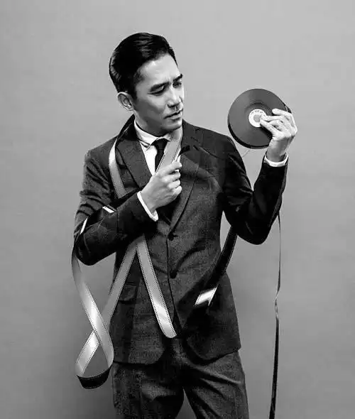 梁朝伟 | 黑白光影里的男神