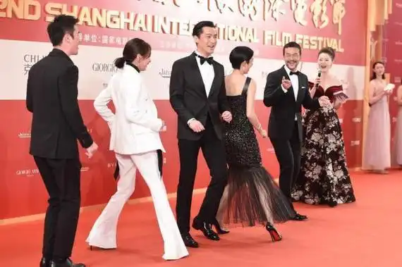 钟汉良胡歌身高对比图(上海电影节众星云集)(7)