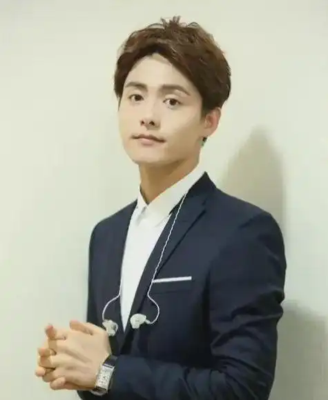 5月14日,马天宇冲上热搜!