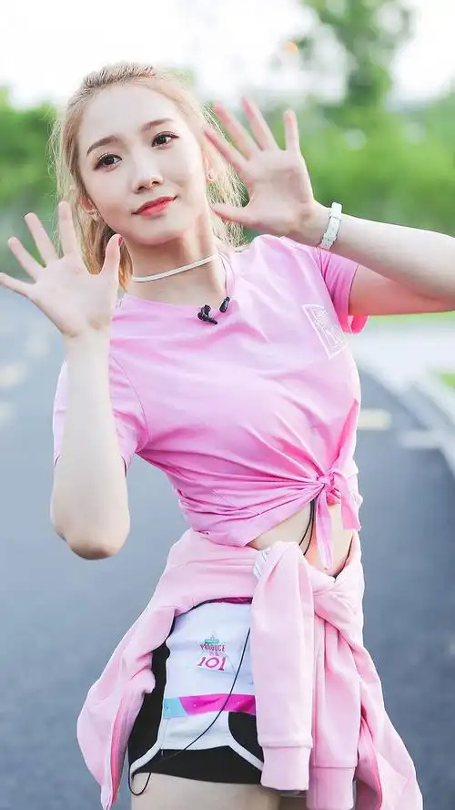 创造101的成员歌手孟美岐