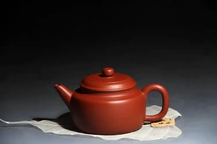 我家做的宜兴紫砂壶,出窑了,泥料好,做工精细,请您欣赏