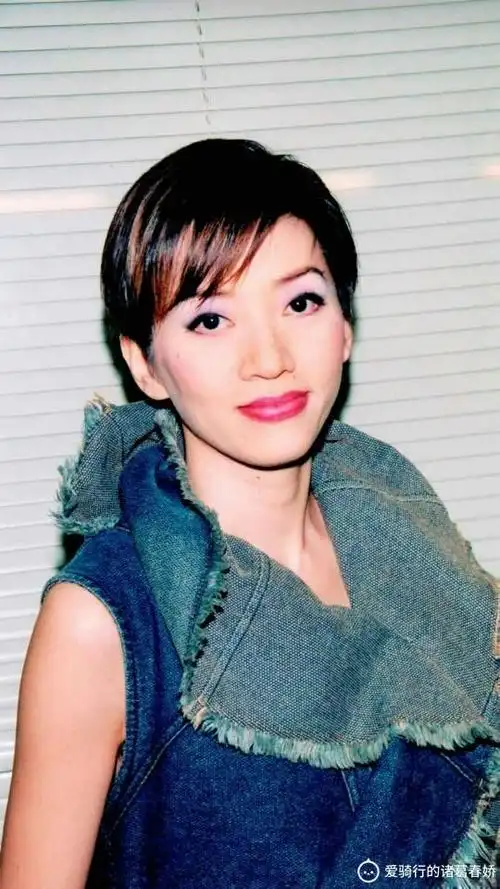 您当前所在位置 : 梅艳芳纪念馆 回忆相册 生 辰:公历1963年10月10日