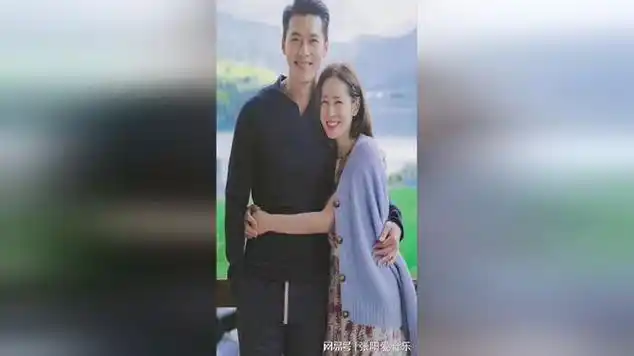 玄彬孙艺珍一家三口罕见同框,甜豆走路稳当身高抢镜|军事战术|娱乐