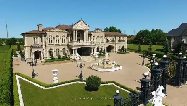 加拿大宫殿式豪宅,装修有看点,奢华