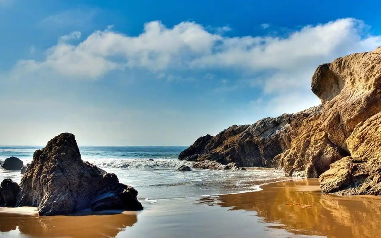 清新唯美海滩风景图片桌面壁纸