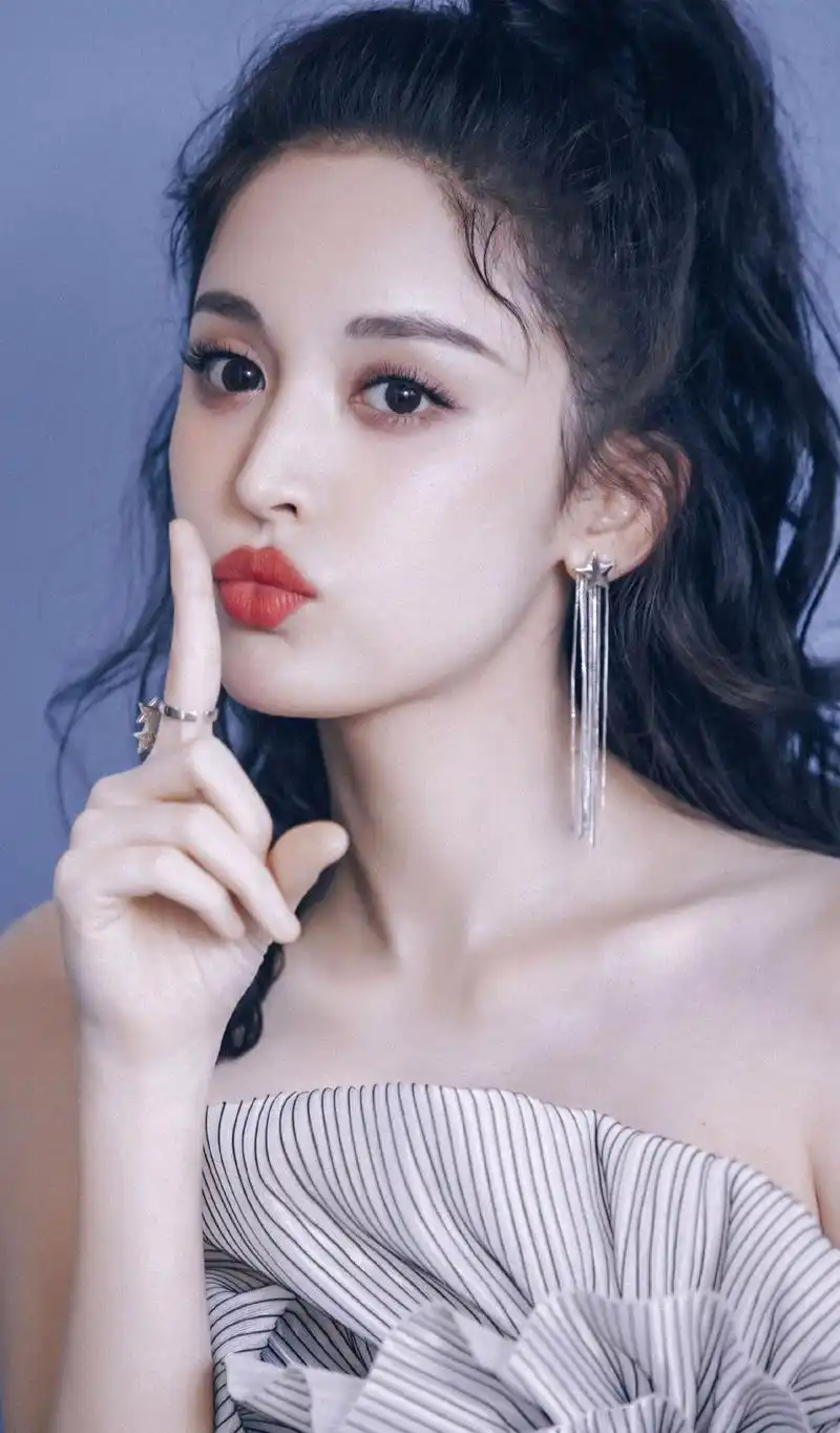 "新疆美女"古力娜扎唯美写真