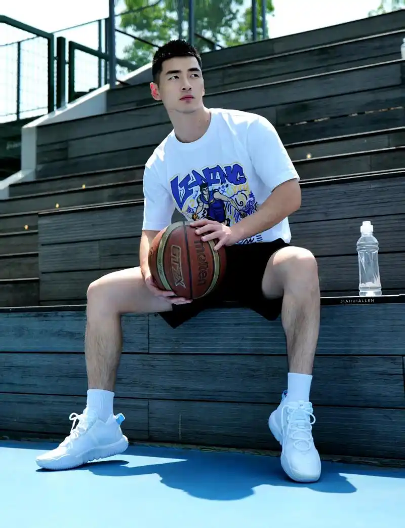 约个篮球呀#帅哥