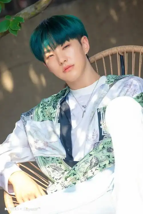 seventeen新闻200623100清凉美seventeen夏日画报写真公开