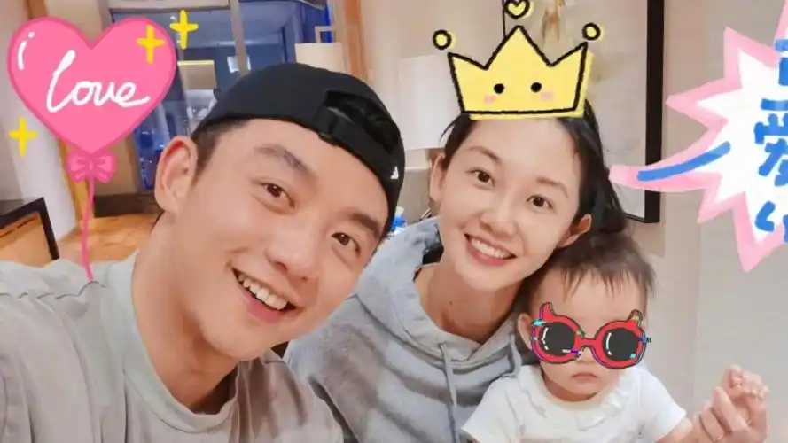 郑恺苗苗三胎孩子疑已出生,结婚三年生三胎,至今未办婚礼