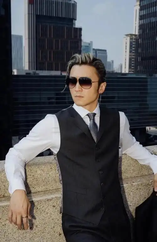 谢霆锋,向华强说他不敢惹,到底有多厉害