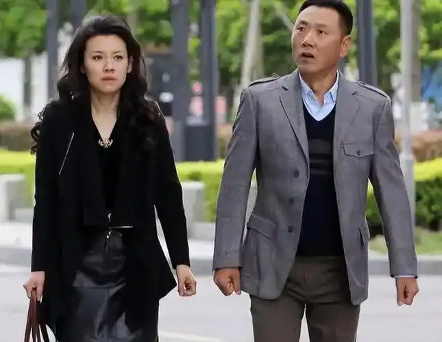 演员刘琳:我这辈子最正确的决定,就是39岁高龄为普通丈夫生儿子_网易