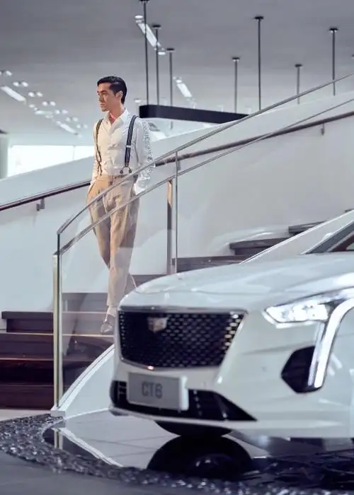胡歌代言上汽通用汽车旗下新款凯迪拉克ct6