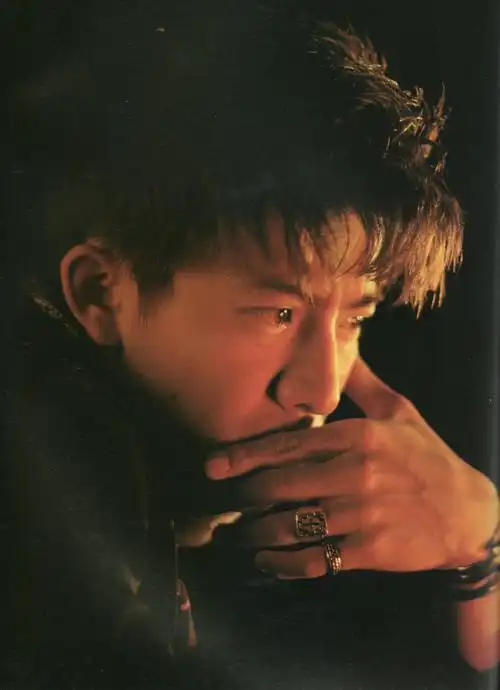 木村拓哉少年纪