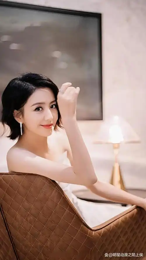 新疆姑娘佟丽娅