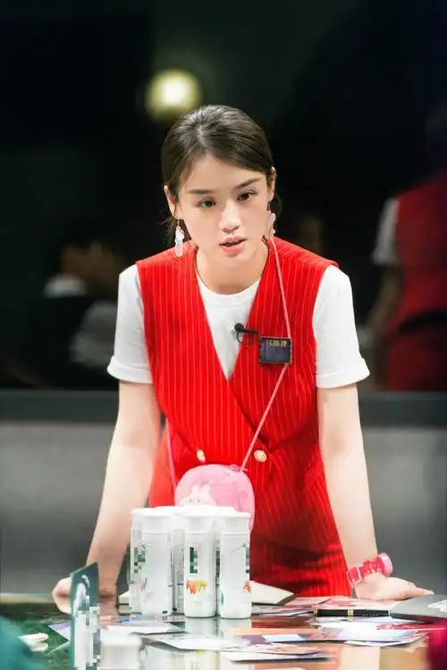 《我是大侦探》马思纯高清剧照图片_明星_美桌网