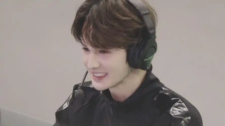 朱正廷素材 - 堆糖,美图壁纸兴趣社区