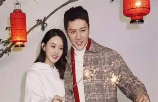 赵丽颖曝光温馨母子照,5岁儿子身高抢镜,冯绍峰基因太优秀了